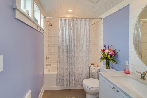 Rockaway Beach Bungalow image 24